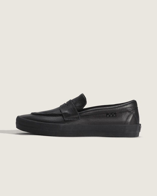 Vans Skate Loafer Shoe in Black