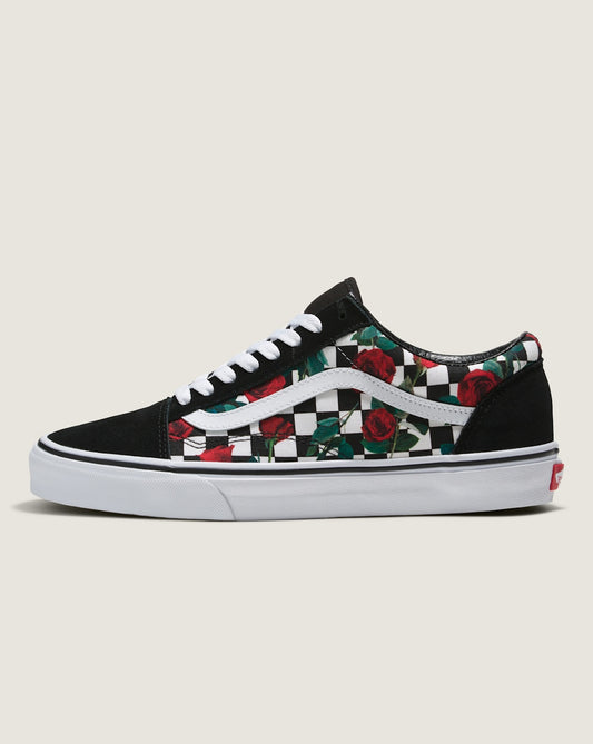 Vans Customs Old Skool Checkerboard Shoe in Customs