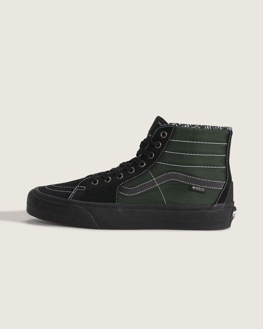 Vans Sk8-Hi GORE-TEX Shoe in Black / Green