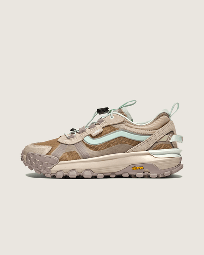 Vans Crosspath XC Shoe in Peyote Beige / Mint Green