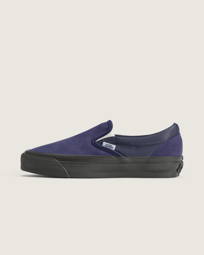 Vans Premium Classic Slip-On Shoe in Deep Twilight Blue