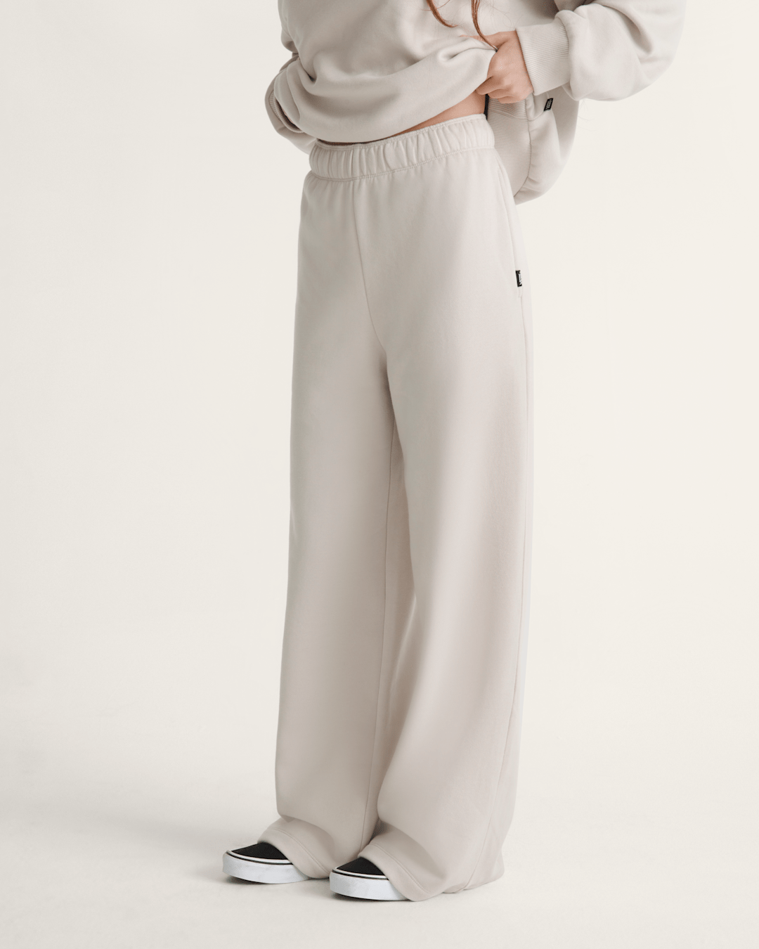 Vans Drop V Sweatpants in Taupe Mist Grey