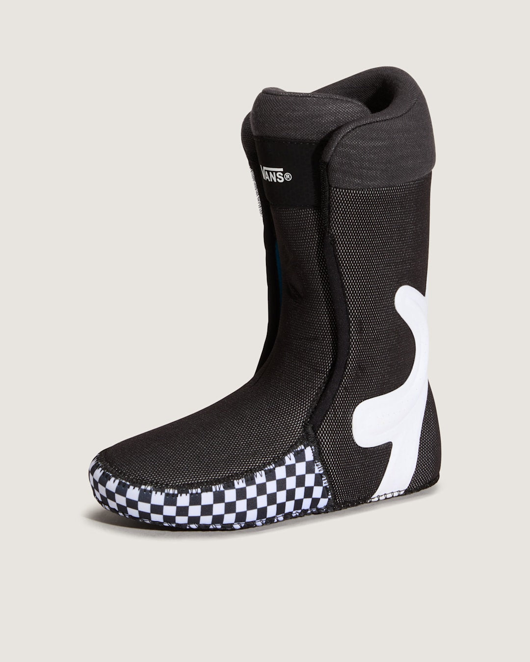 Vans Women's Hi-Standard Pro Snowboard Boot in Black / White