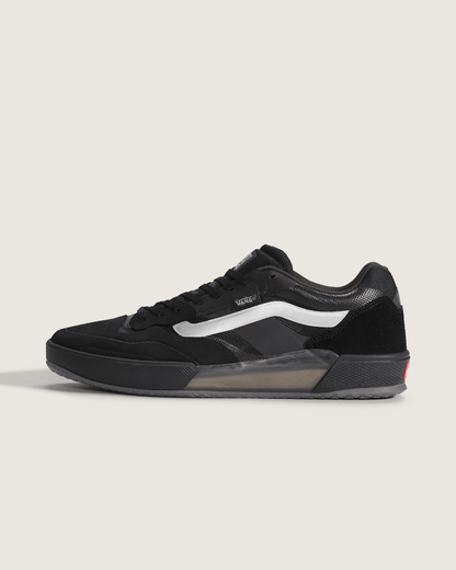 Vans Skate AVE 2.0 Shoe in Black