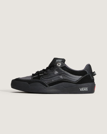 Vans Skate 2 Wayvee Shoe in Black / Grey