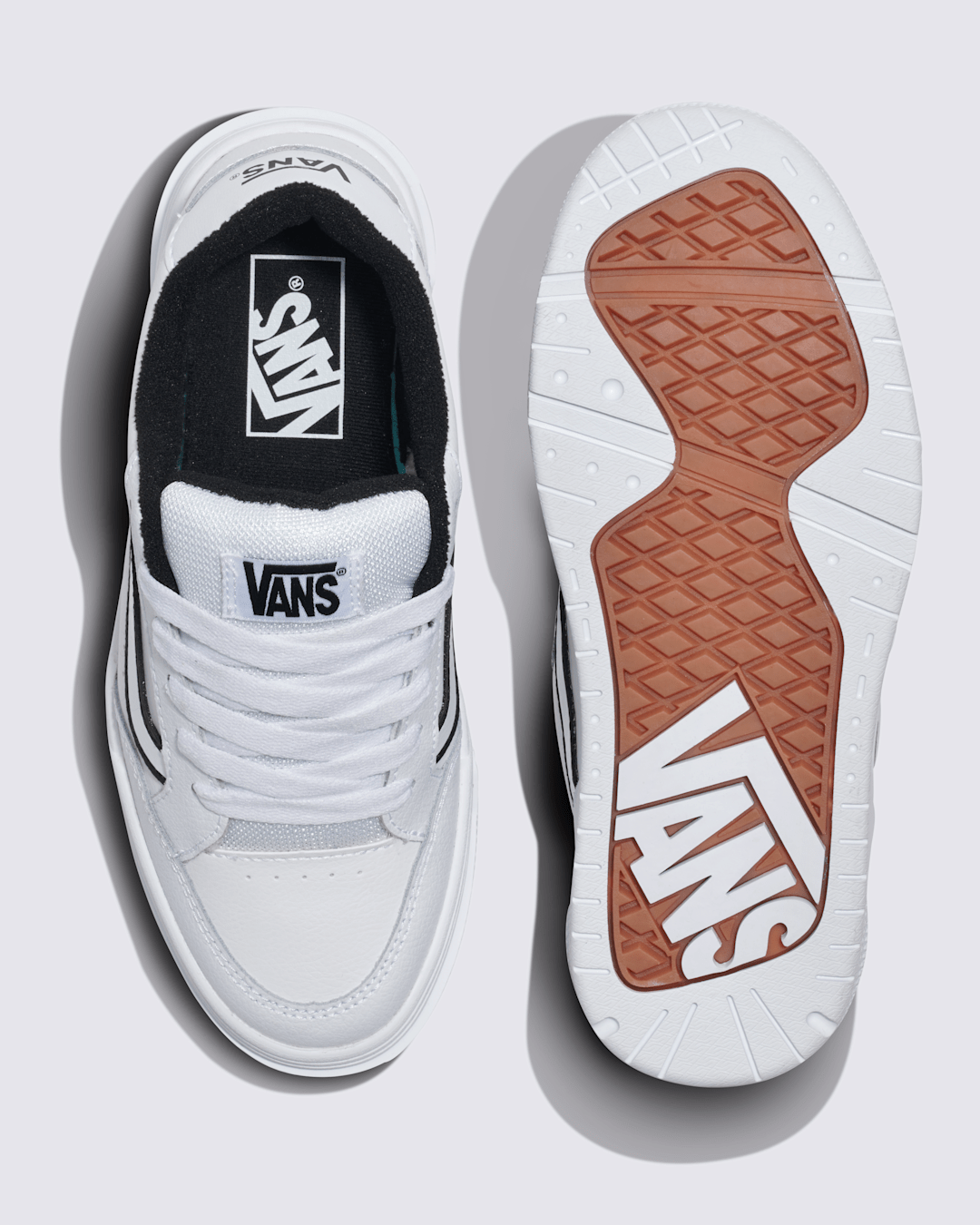 Vans Little Kids Hylane Shoe in White / Black