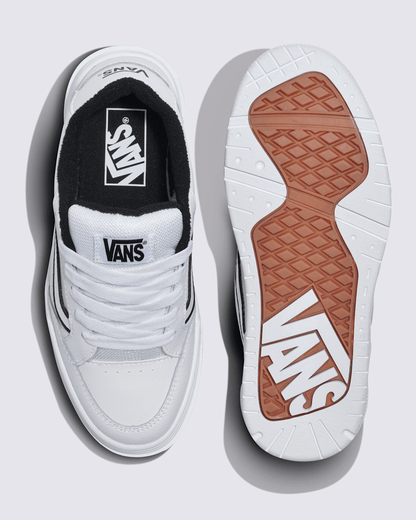 Vans Little Kids Hylane Shoe in White / Black