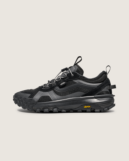 Vans Crosspath XC Shoe in Black / Grey