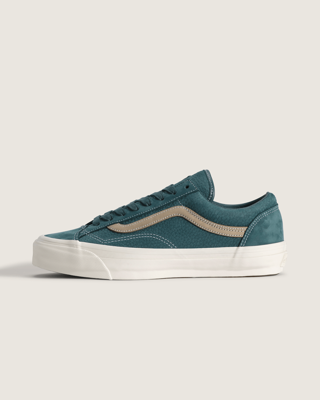 Vans Premium Old Skool Shoe in Blue