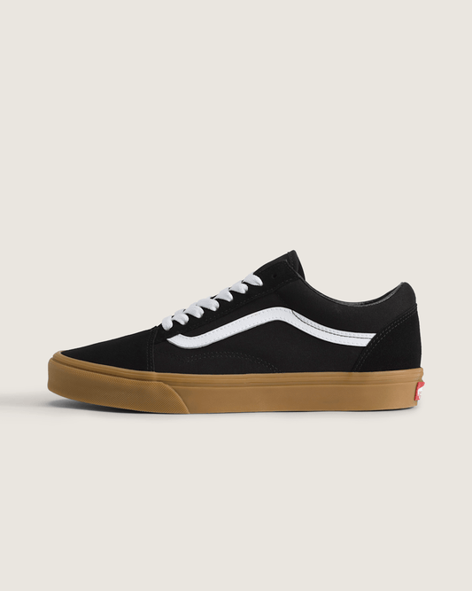 Vans Old Skool Shoe in Gum Black