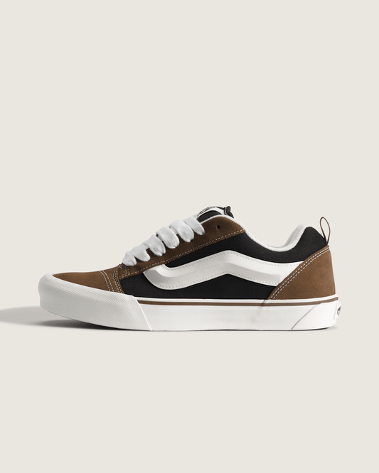 Vans Knu Skool Shoe in Black / Brown