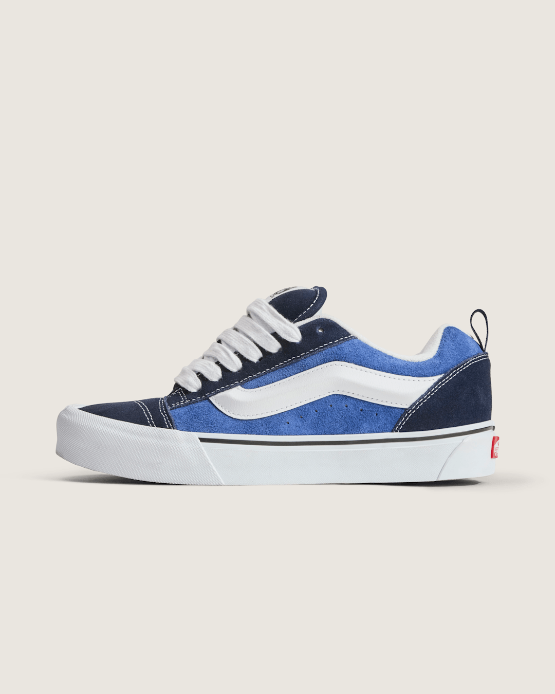 Vans Knu Skool Shoe in Navy Blue / True White