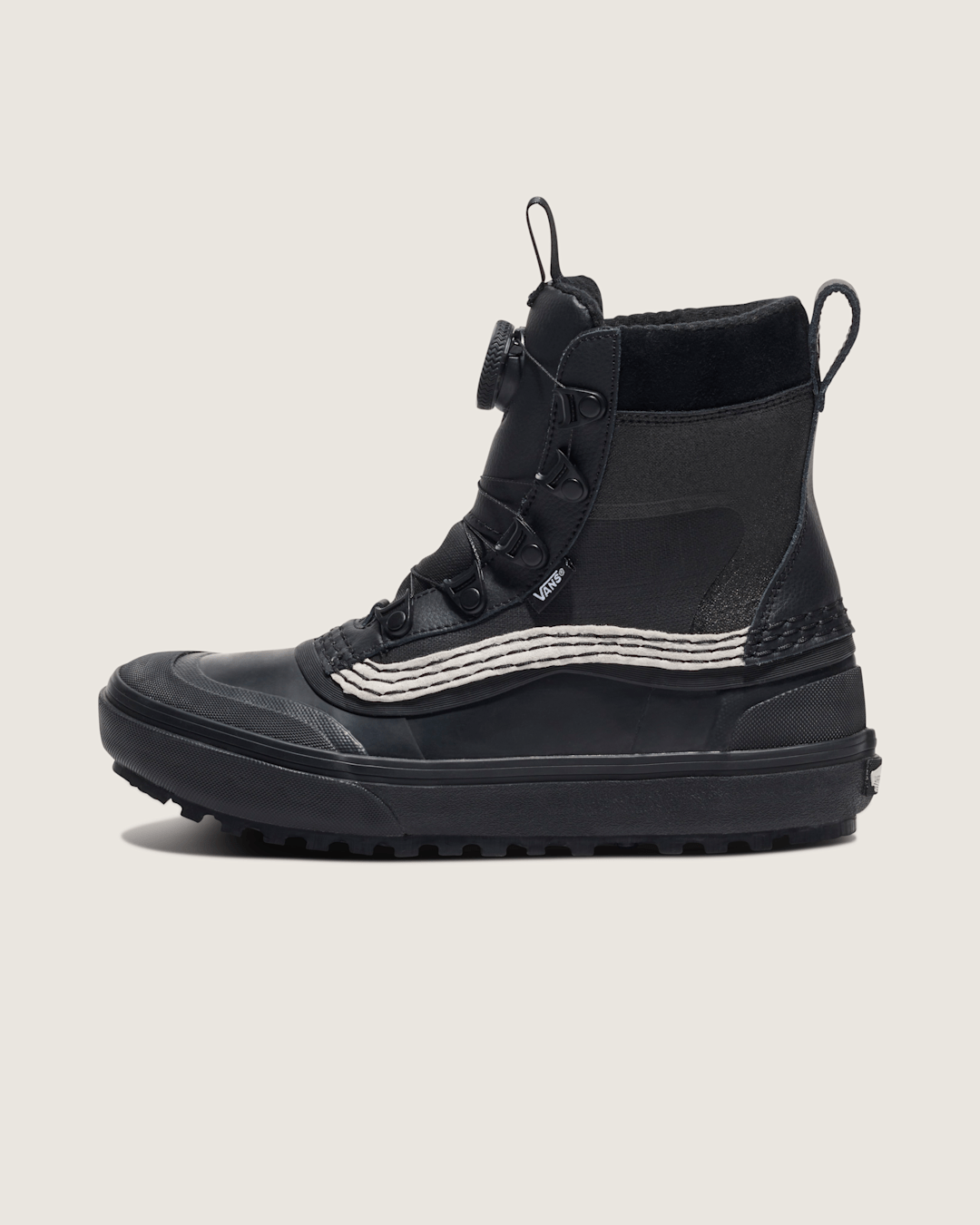 Vans Standard Mid Boa Waterproof Boot in Black