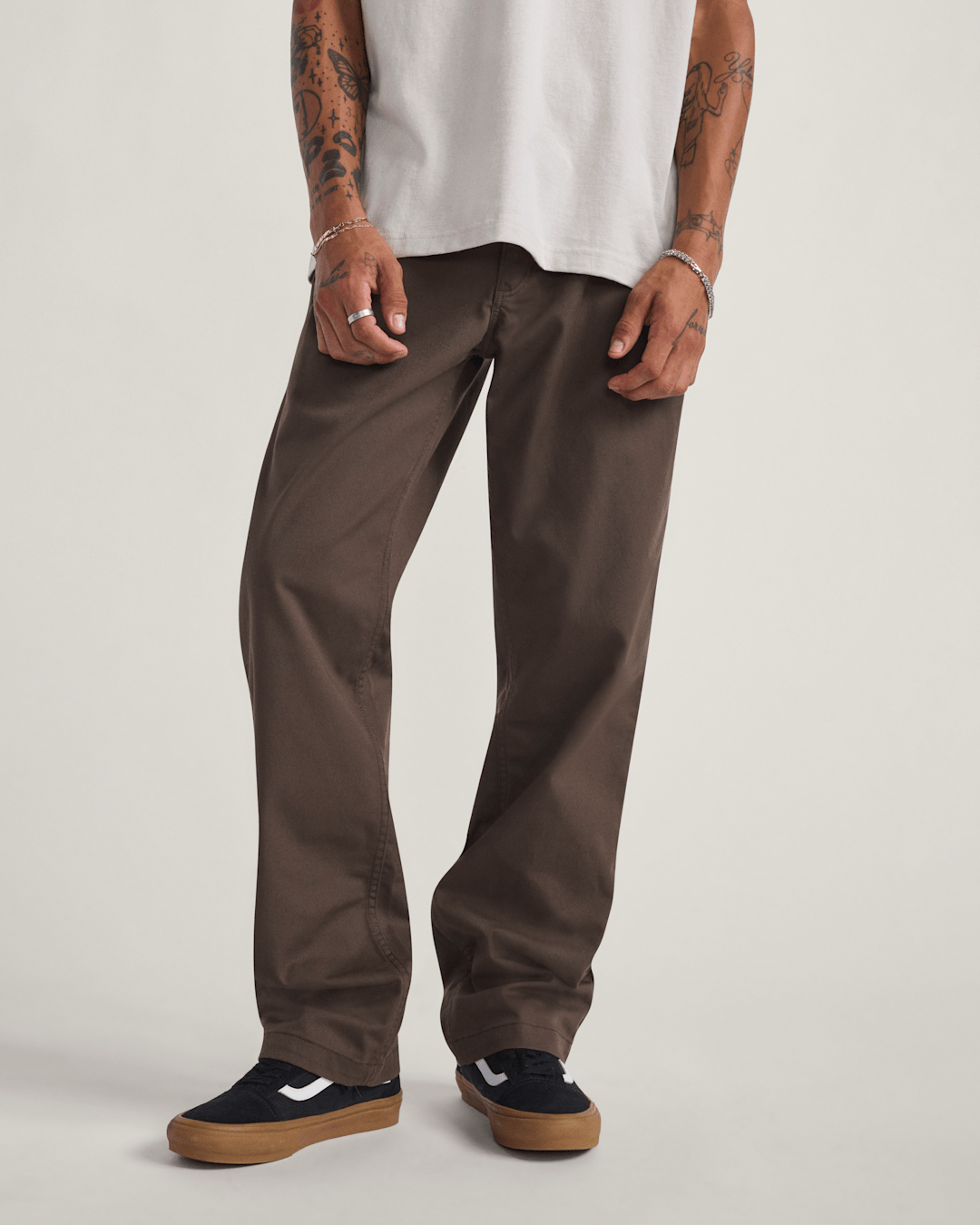 Vans Authentic Chino Relaxed Pants in Coal Brown