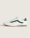 Marshmallow White  / Emerald Green
